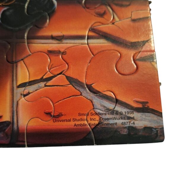 Small Soldiers 1998 Puzzle Kids 90s Millennial Complete 60 Pieces Hero Villian - Picture 7 of 11